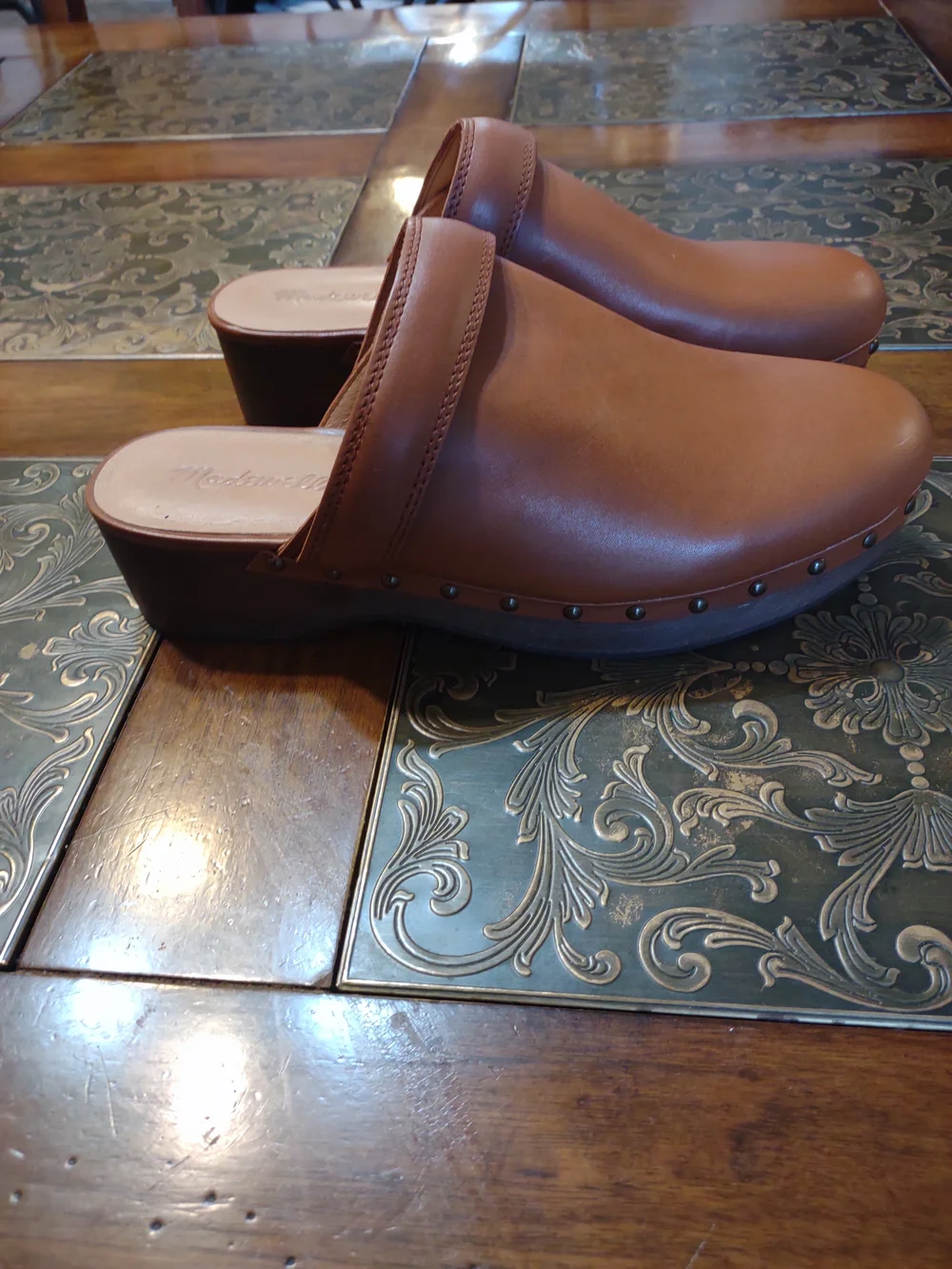 The Cecily Clog in Oiled Leather  English Saddle - Picture 7 of 12